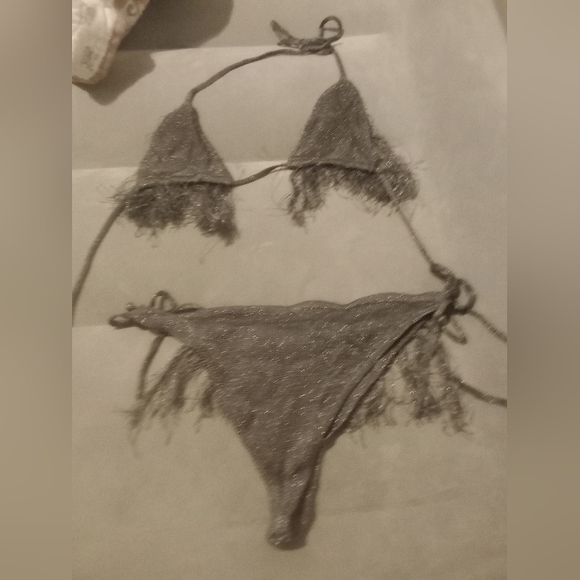 Bathing suit. - Picture 2 of 4